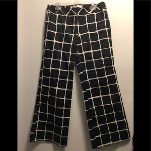Trina Turk Crop Pants Like New